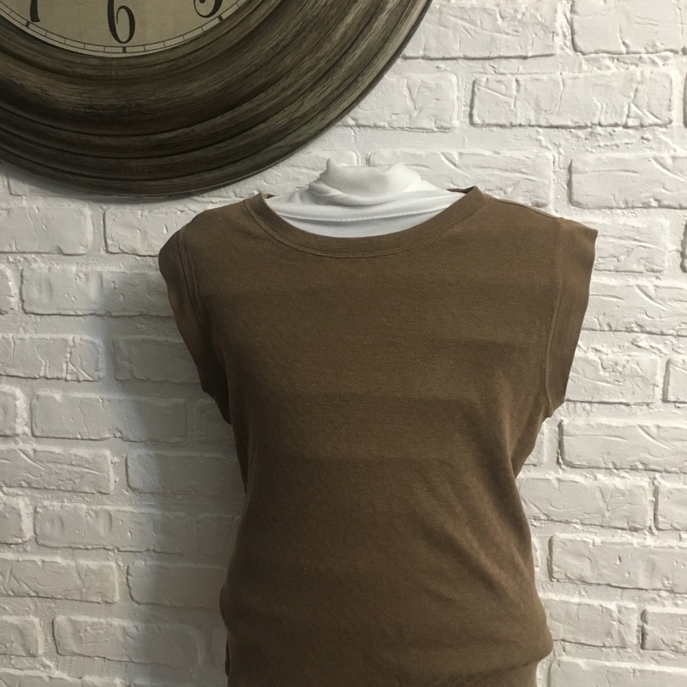 Banana Republic camisole/shell